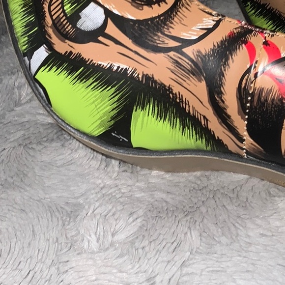 Iron Fist Heels - Picture 9 of 10